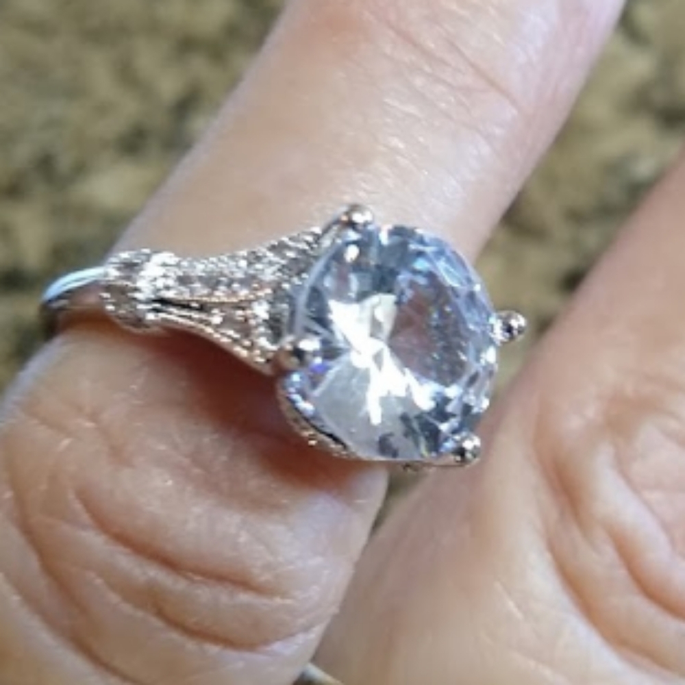 NWT 925 STERLING SILVER SOLITAIRE CZ RING